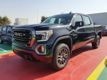 GMC Sierra Pick-Up AT 4x4 Carbon Pro Edition, 6.2L , Model 2022