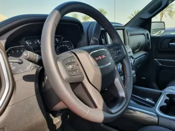 GMC Sierra Pick-Up AT 4x4 Carbon Pro Edition, 6.2L , Model 2022