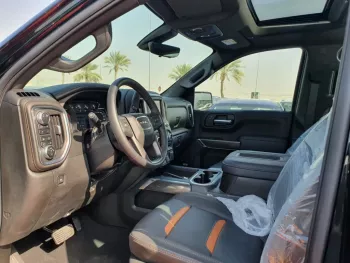 GMC Sierra Pick-Up AT 4x4 Carbon Pro Edition, 6.2L , Model 2022