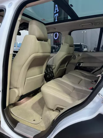 Range Rover Vogue hse 2014 GCC Space