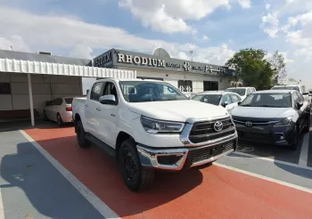 TOYOTA HILUX 2.4 DIESEL BASIC WITHE POWER WINDOW MODEL 2022