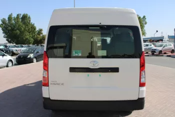 TOYOTA HIACE BUS 2.8L DIESEL 13 SEATER DX MANUAL