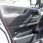 TOYOTA HIACE BUS 2.8L DIESEL 13 SEATER DX MANUAL - Thumbnail 9
