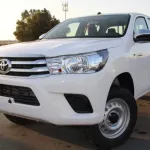 LHD - TOYOTA HILUX 2.4L DIESEL DOUBLE CABIN 4 X 4 DLX - E MANUAL - Thumbnail 2