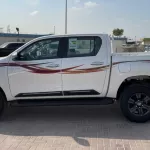 LHD - TOYOTA HILUX 4.0L PETROL V6 DOUBLE CABIN 4 X 4 VX FULL OPTION AUTO - Thumbnail 3
