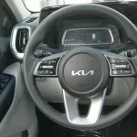LHD - KIA SONET 1.2L PETROL 2WD FULL OPTION SPEICAL AUTO. - Thumbnail 12