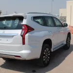 LHD - MITSUBISHI PAJERO SPORT 2.4L DIESEL 4WD FULL OPTION AUTO - Thumbnail 3