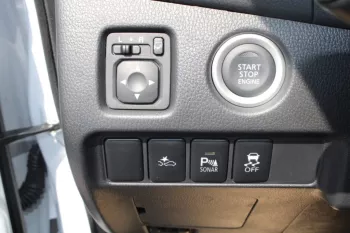 LHD - MITSUBISHI PAJERO SPORT 2.4L DIESEL 4WD FULL OPTION AUTO