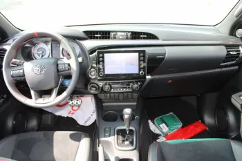2023 TOYOTA HILUX 4.0L PET V6 4WD DC GRS AT