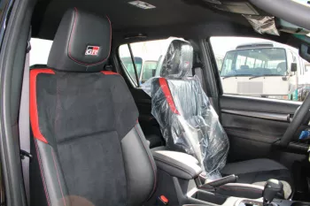 2023 TOYOTA HILUX 4.0L PET V6 4WD DC GRS AT
