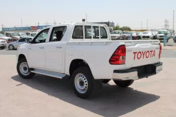 LHD - TOYOTA HILUX 126 2.7L PETROL 4WD DC DLX-G AT