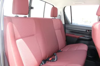 LHD - TOYOTA HILUX 126 2.7L PETROL 4WD DC DLX-G AT