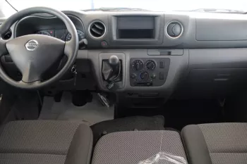 NISSAN URVAN 2.5L DIESEL 3 SEATER PANEL VAN STD ROOF - MANUAL