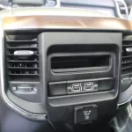 DODGE LARAMI 3.6L V6 PET DOUBLE CAB 4 X 4 PENT AUTO 2022 - Thumbnail 11