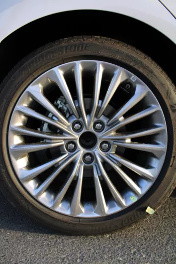 TOYOTA AVALON 3.5 L PETROL 2WD LIMITED AUTO 2022