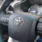 TOYOTA HILUX 2.8L DIESEL DOUBLE CAB 4WD GLXS Z MT 2023 - Thumbnail 12