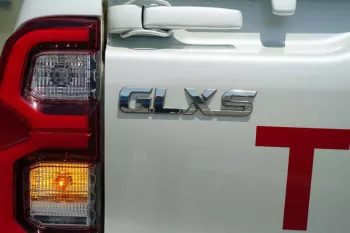 TOYOTA HILUX 2.8L DIESEL DOUBLE CAB 4WD GLXS Z MT 2023