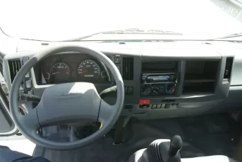 ISUZU NPR 75 5.2L DIESEL SINGLE CAB LIGHT DUTY CARGO