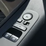 LHD - HYUNDAI STARIA 3.5L PETROL 11 SEATER AUTO - COMFORT - Thumbnail 10