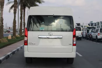 TOYOTA HIACE 3.5 L PETROL GL FULL OPTIONS AUTO