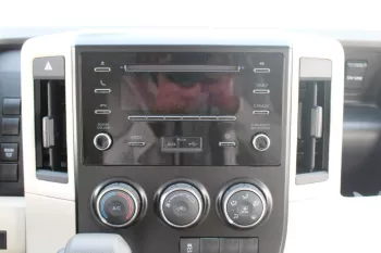 TOYOTA HIACE 3.5 L PETROL GL FULL OPTIONS AUTO