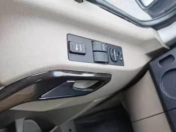 LHD – VANCHE V6 3.0L DIESEL PASSENGER VAN 15-SEATER MANUAL