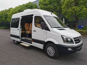 LHD – VANCHE V6 3.0L DIESEL PASSENGER VAN 15-SEATER MANUAL