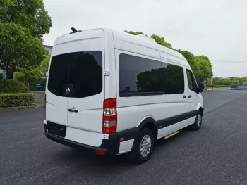 LHD – VANCHE V6 3.0L DIESEL PASSENGER VAN 15-SEATER MANUAL