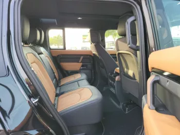 2023 Land Rover Defender X 110 Full option