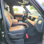 2023 Land Rover Defender X 110 Full option - Thumbnail 16