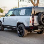 Land Rover Defender V 8 2023 - Thumbnail 3
