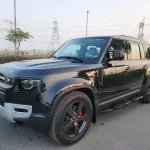 Land rover Defender P300 V4 2023 - Thumbnail 5