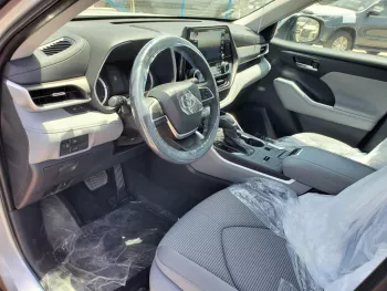 Toyota Highlander 2023 White Color 2.5L petrol///Hybrid Awd with RADAR and Electric back door
