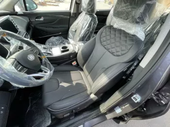 Hyundai Santafee 2.5 petrol Full Option 4*4 2023 Grey color ONLY FOR EXPORT