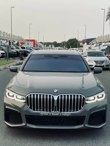 2022 BMW 750 Li GCC SPECS