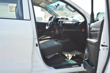 TOYOTA HILUX 2.4L BASIC WITH POWER WINDOW 2022 - WFITE (Black)