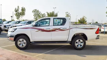 TOYOTA HILUX 2.4L AT WITH DIFFLOCK 2022