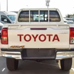 TOYOTA HILUX 2.4L AT WITH DIFFLOCK 2022 - Thumbnail 8