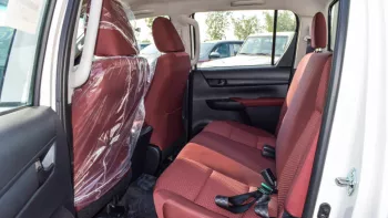 TOYOTA HILUX 2.4L AT WITH DIFFLOCK 2022