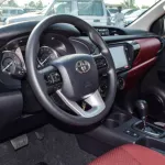 TOYOTA HILUX 2.4L AT WITH DIFFLOCK 2022 - Thumbnail 13