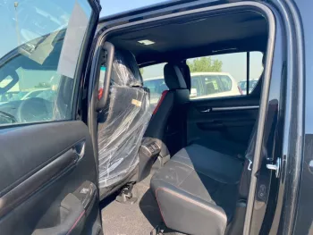 TOYOTA HILUX 4.0 L GRS BLACK 2023