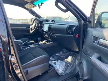 TOYOTA HILUX 4.0 L GRS BLACK 2023