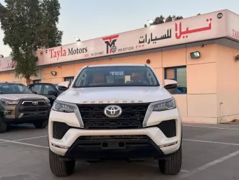 TOYOTA FORTUNER 2.7 AT CLIMATE CONTROL 2023