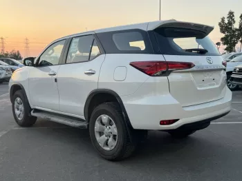 TOYOTA FORTUNER 2.7 AT CLIMATE CONTROL 2023