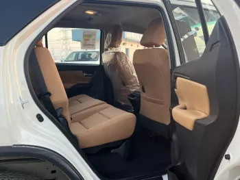 TOYOTA FORTUNER 2.7 AT CLIMATE CONTROL 2023