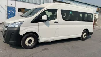 TOYOTA HIACE 3.5 MT HIGHROOF WHITE 2023