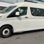 TOYOTA HIACE 3.5 MT HIGHROOF WHITE 2023 - Thumbnail 3