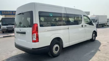 TOYOTA HIACE 3.5 MT HIGHROOF WHITE 2023