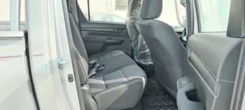 TOYOTA HILUX 2.4 AT DIFFLOCK SILVER 2023