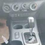 TOYOTA HILUX 2.4 AT DIFFLOCK SILVER 2023 - Thumbnail 15
